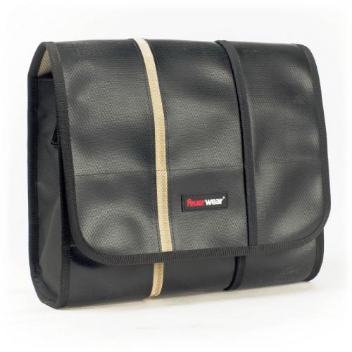 Feuerwear Umhängetasche "Walter" schwarz
